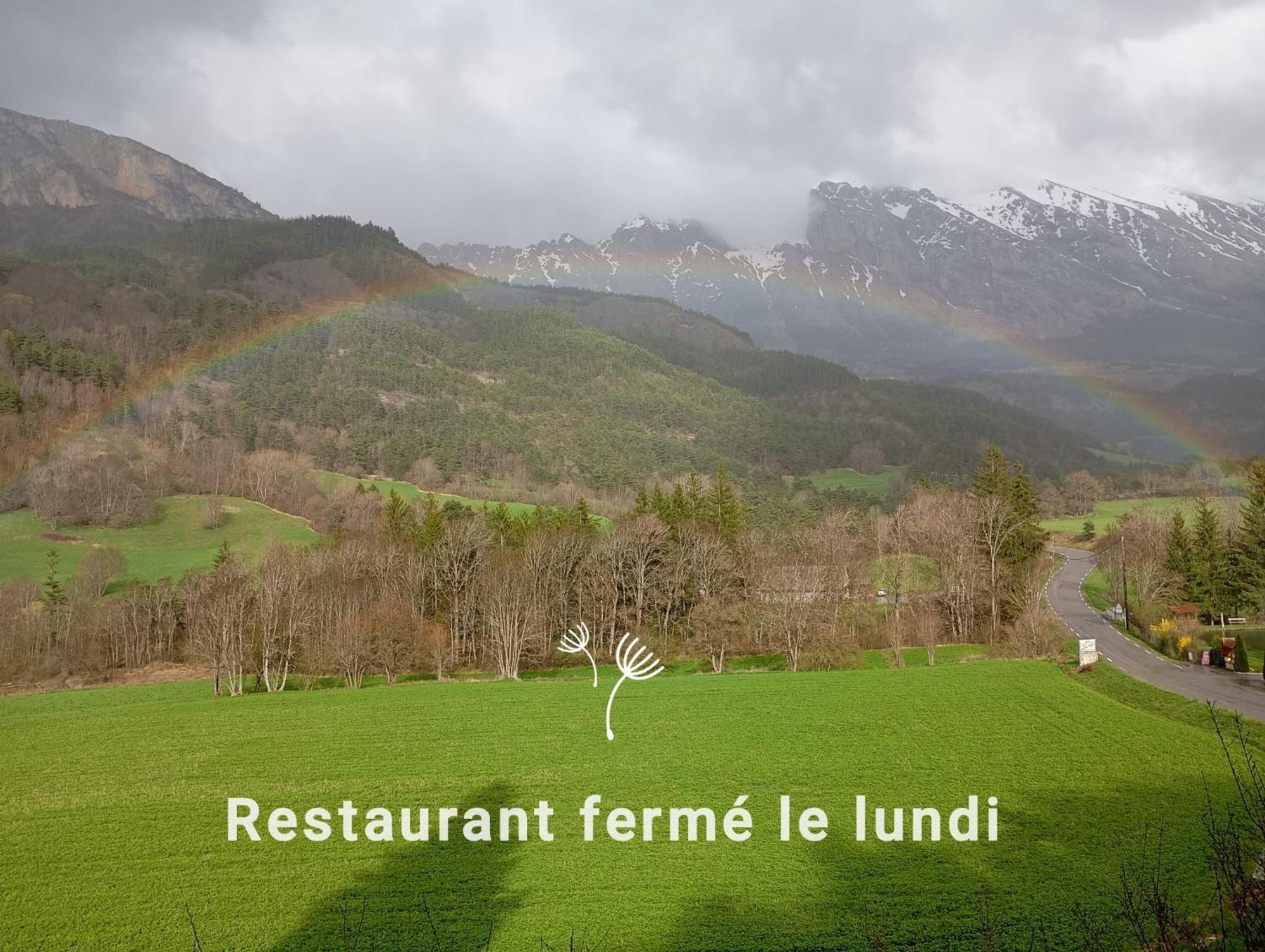 La Neyrette Hotel Saint-Disdier-en-Dévoluy Exterior photo